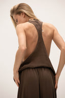 Top Luma True Brown