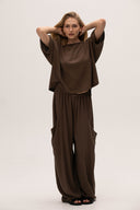 Top Rhea True Brown