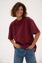 T-SHIRT DELULU BURGUNDY