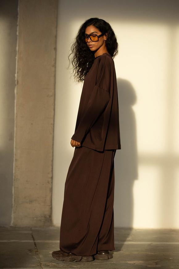 LONGSLEEVE TOUCH CHOCOLATE